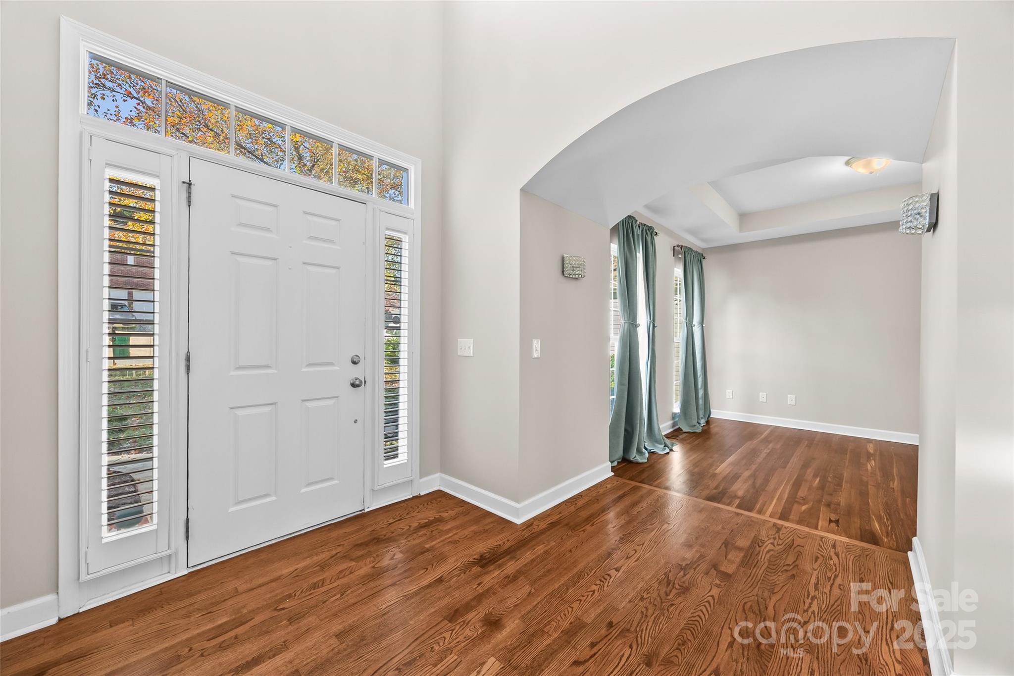 property viewer photo 4