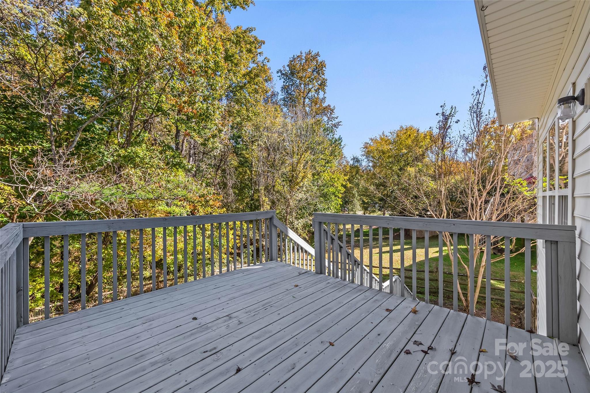 property viewer photo 43