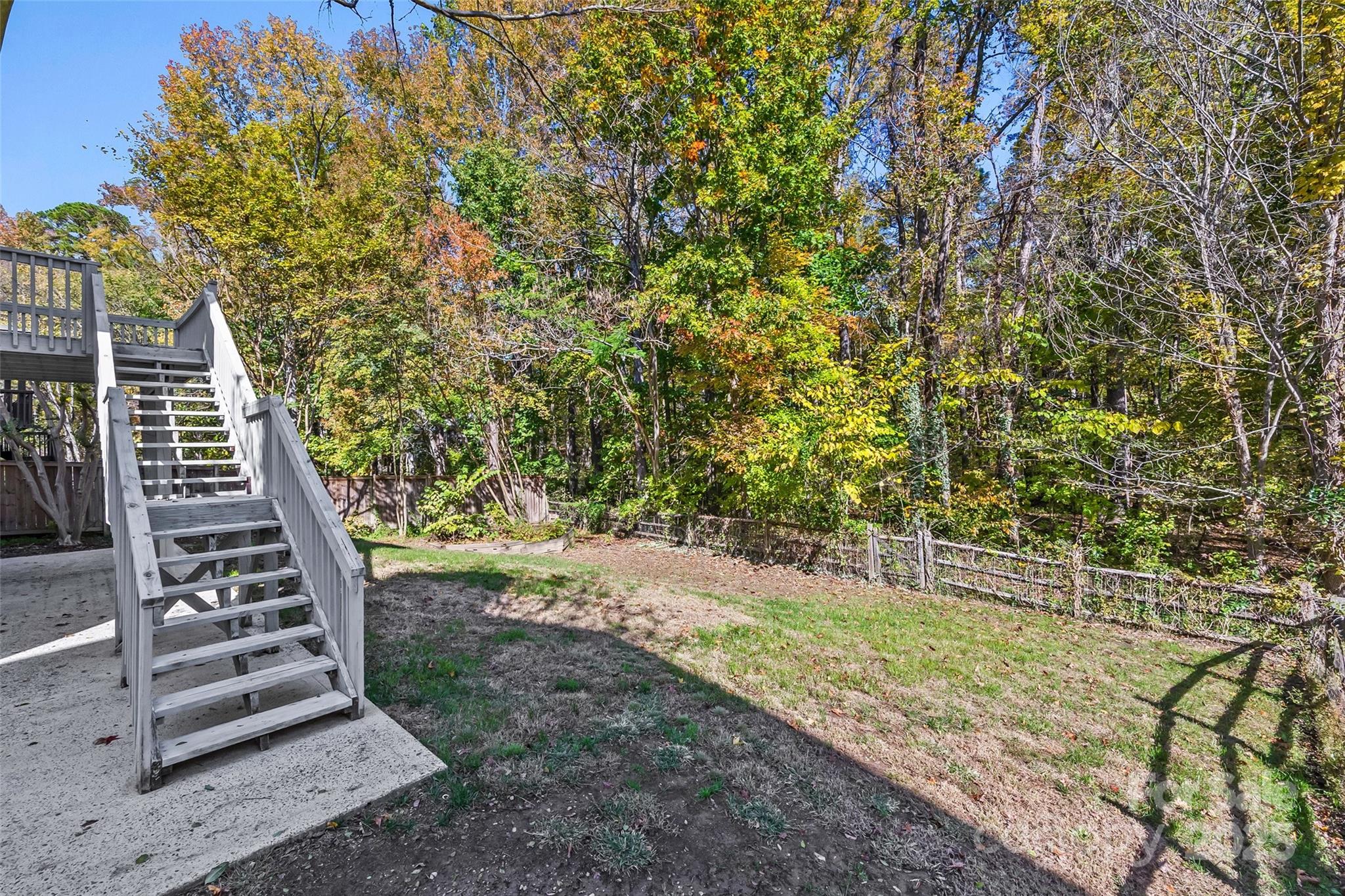 property viewer photo 46
