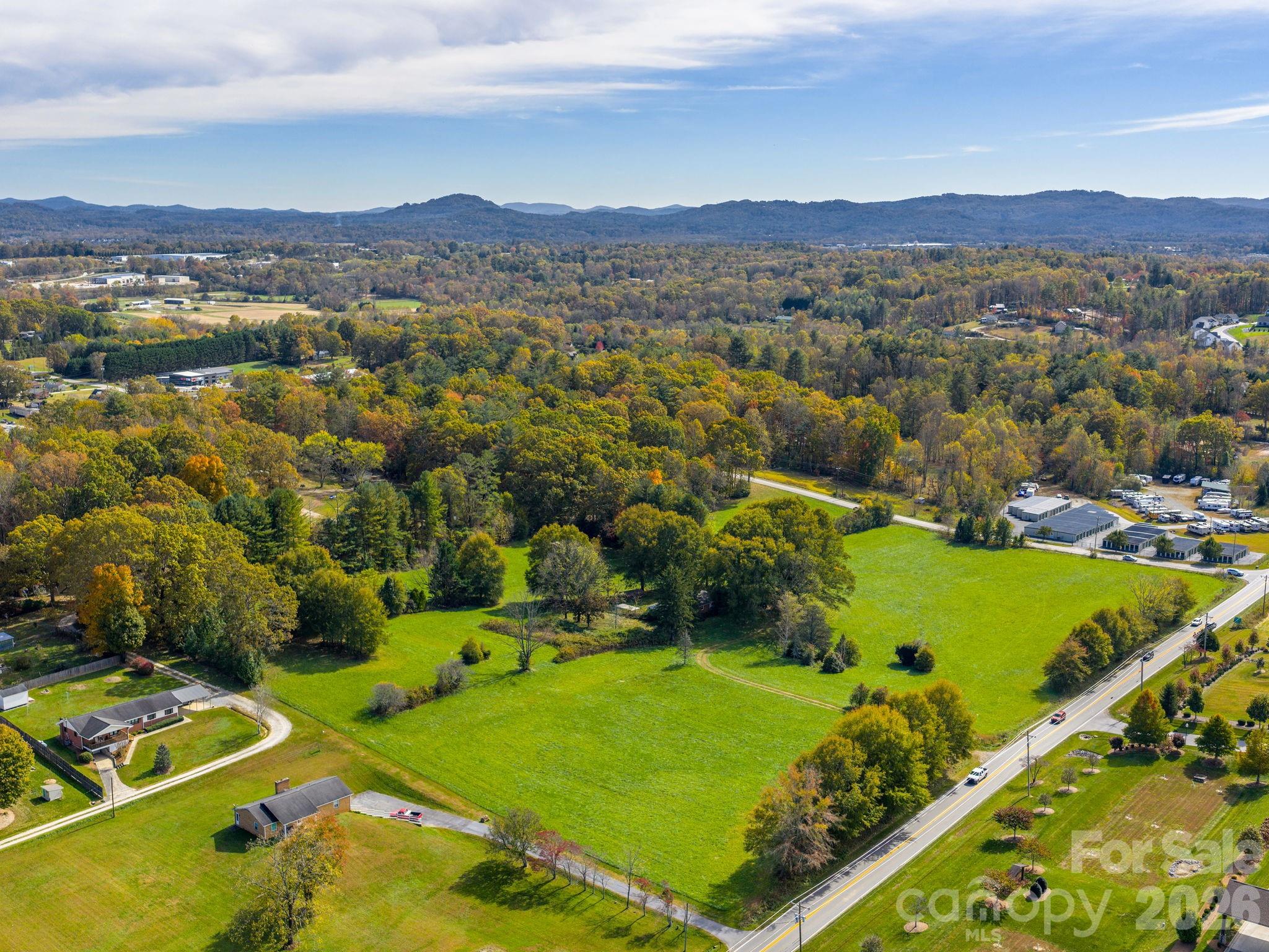 main property photo 12
