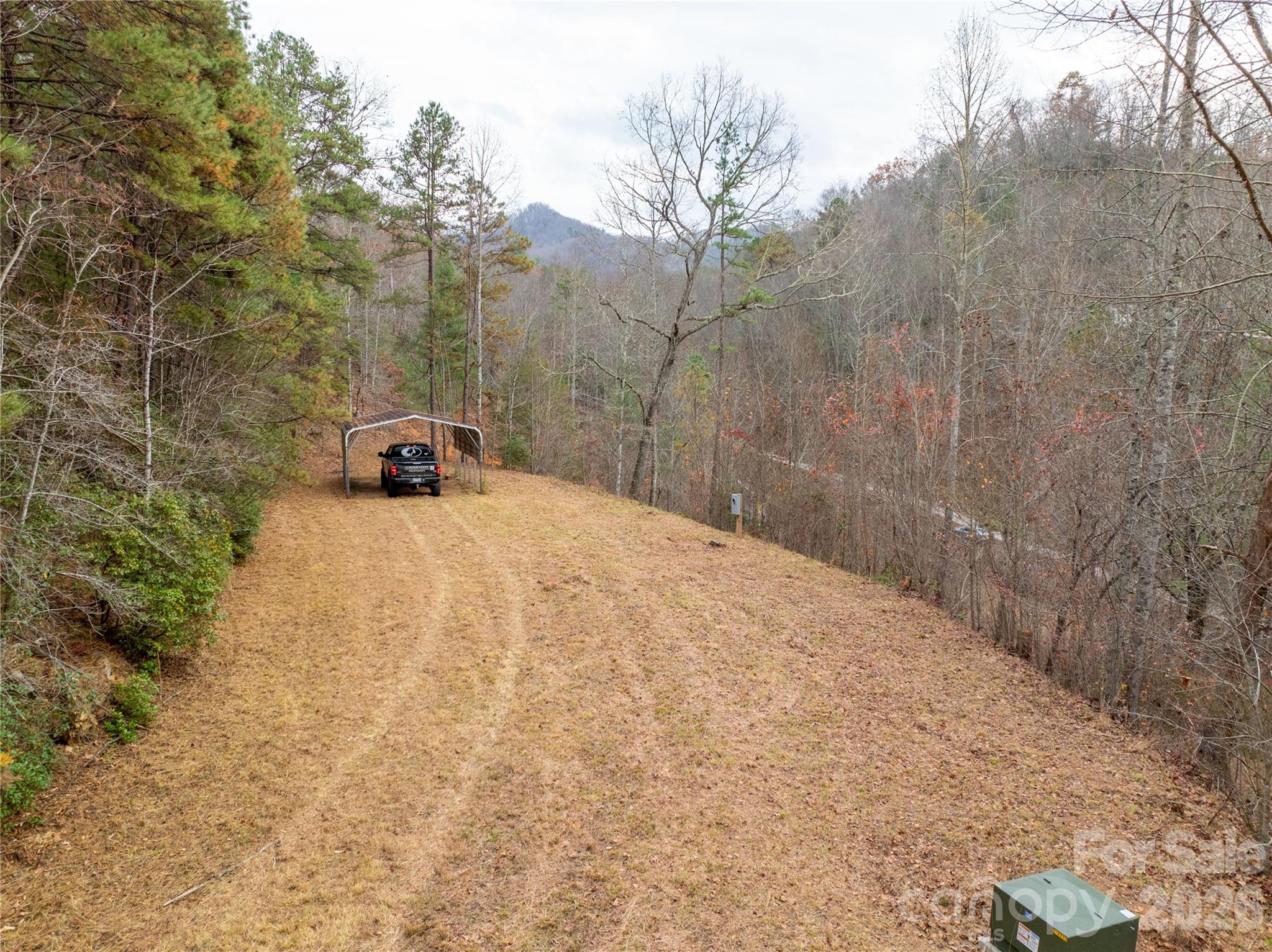 main property photo 18