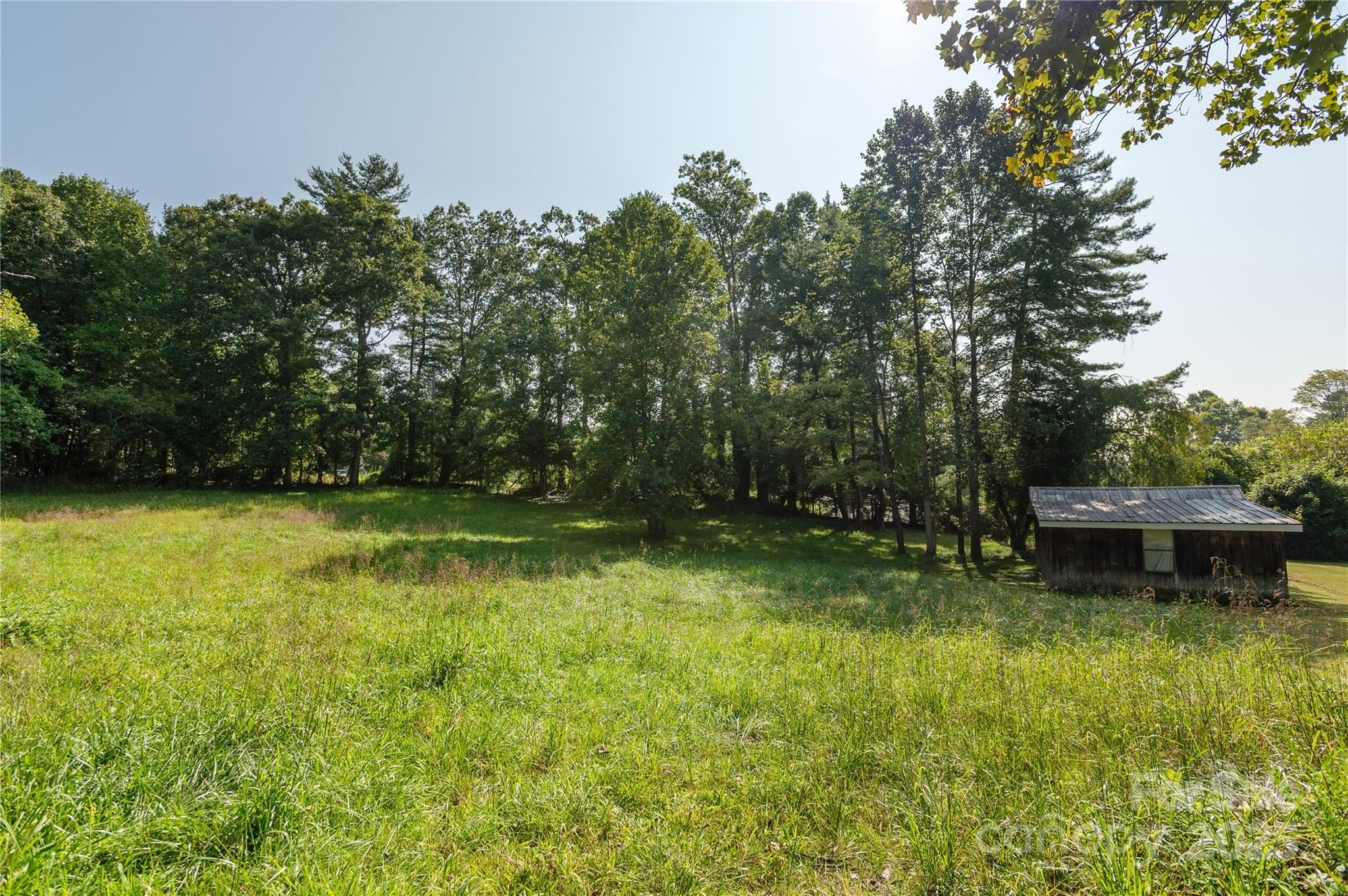 main property photo 12
