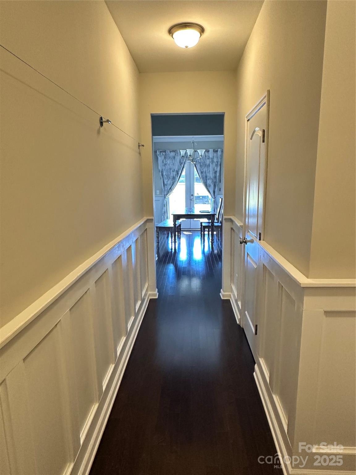 property viewer photo 1