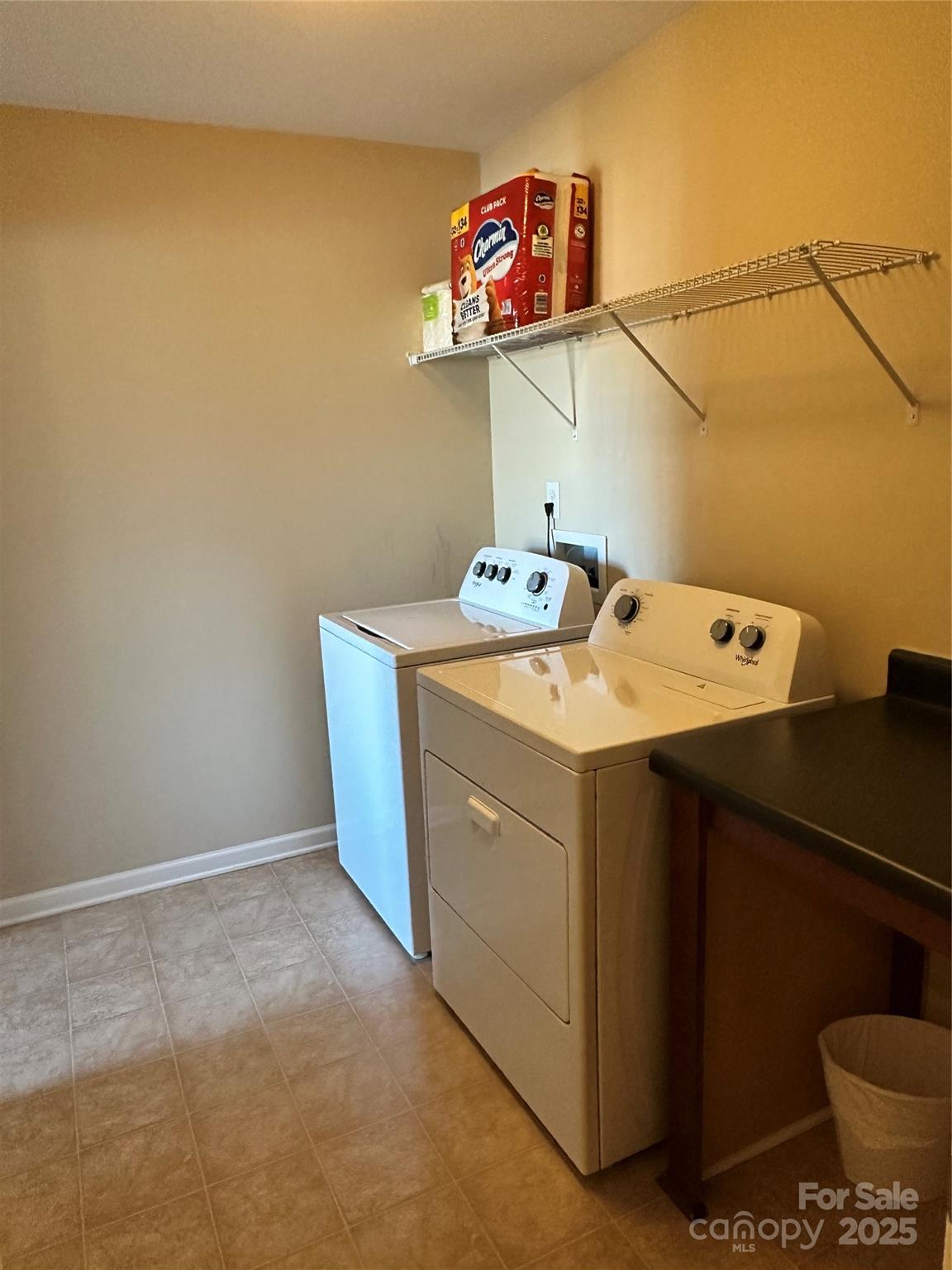property viewer photo 12