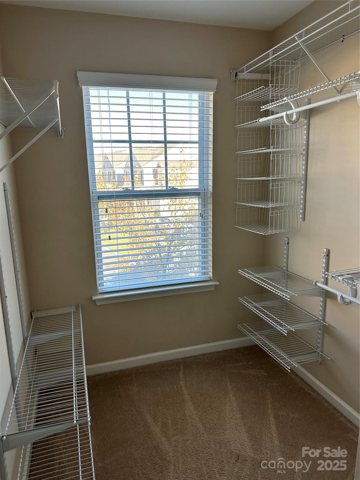 property viewer photo 21