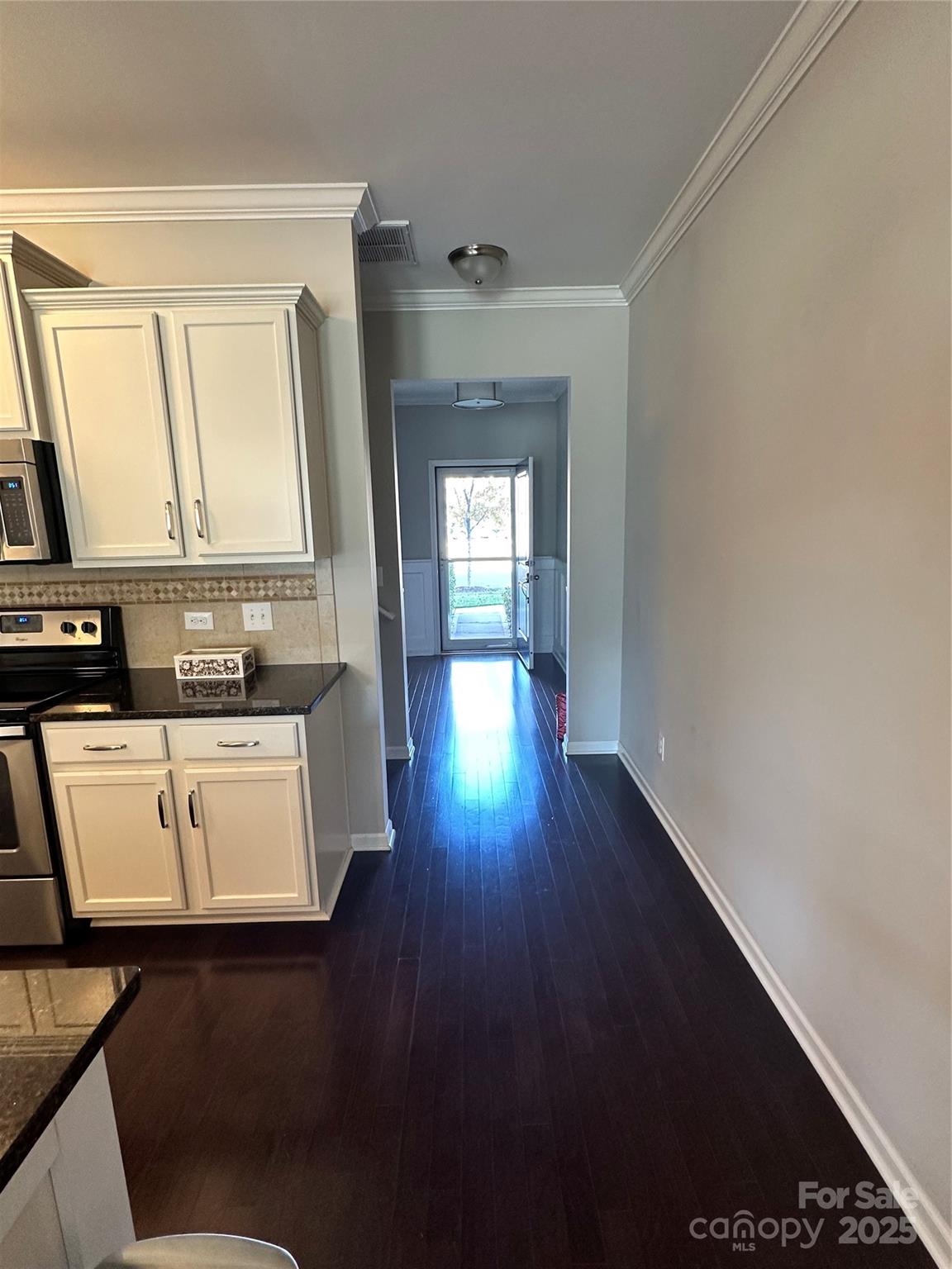 property viewer photo 24