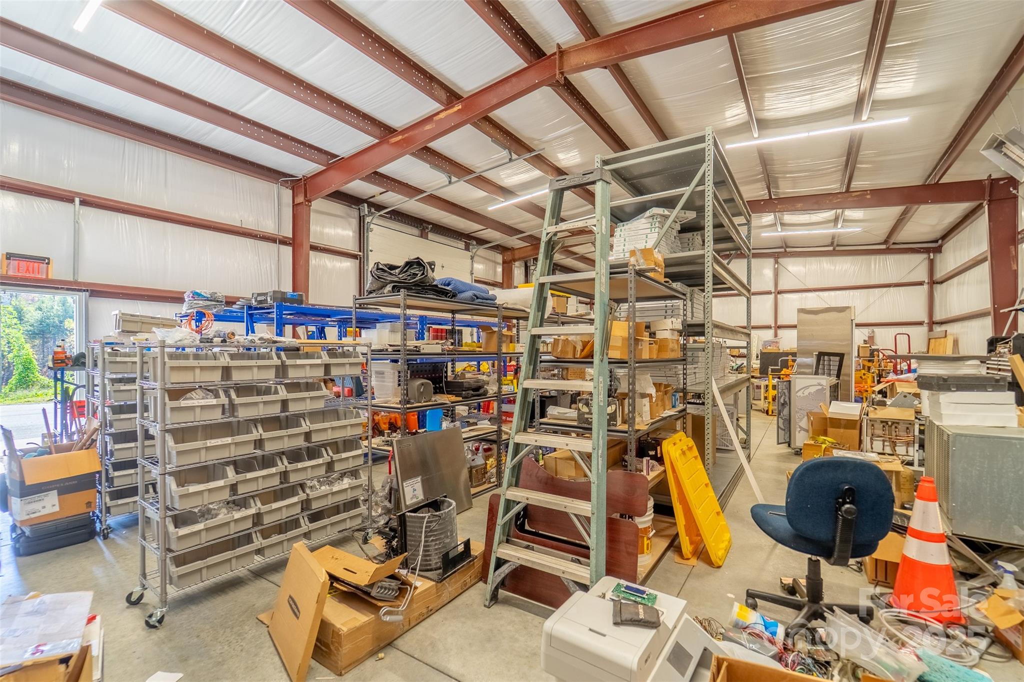 main property photo 35