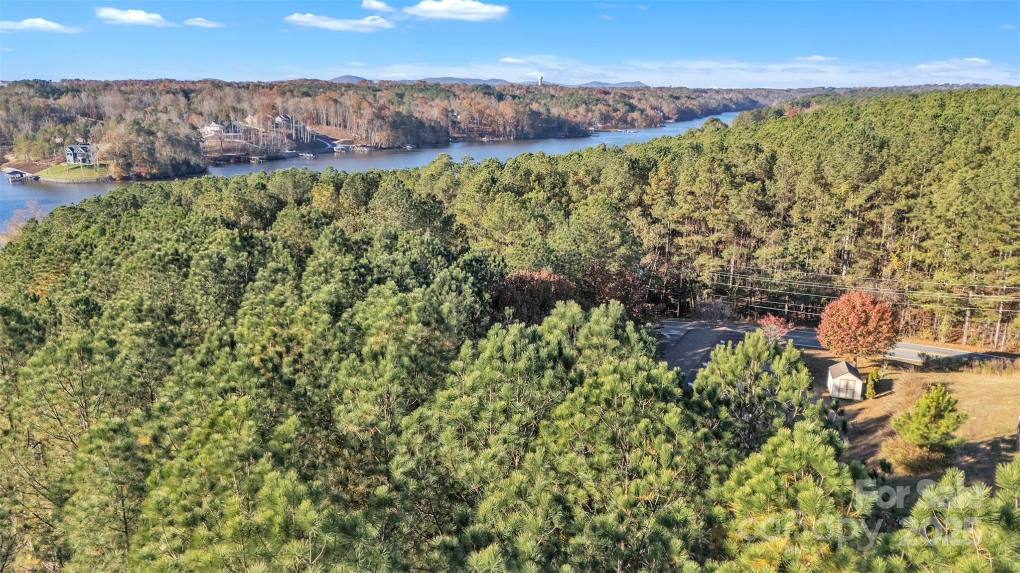 main property photo 11