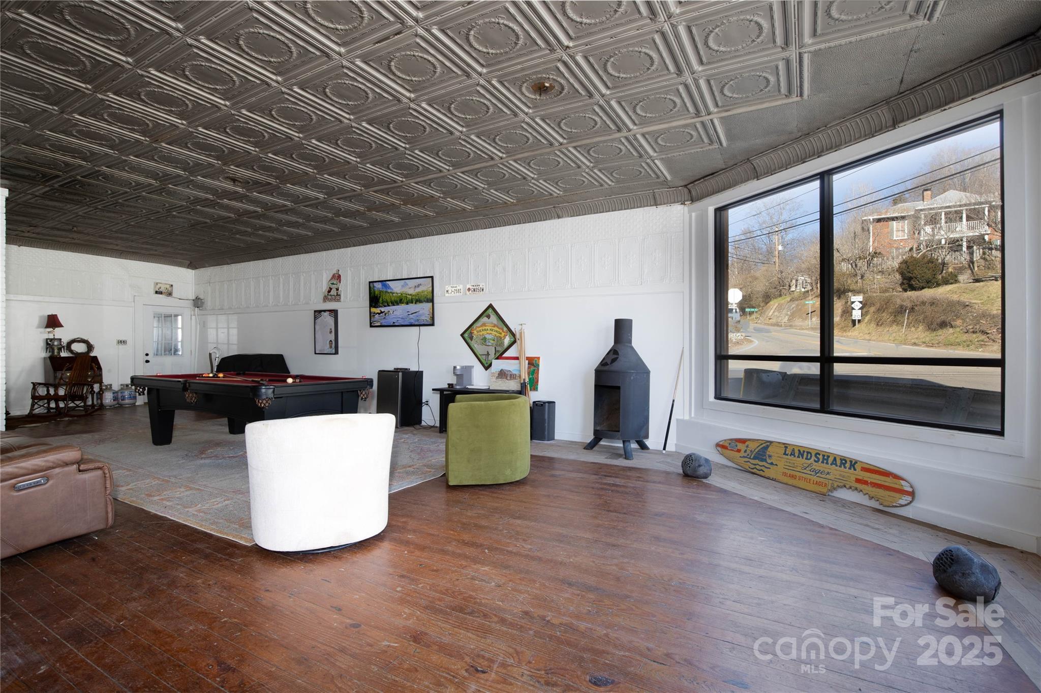 main property photo 27