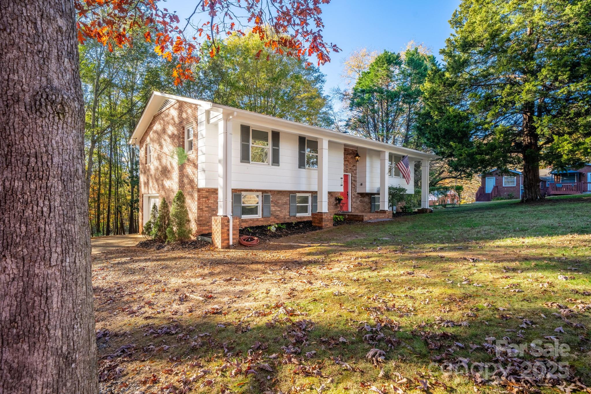 main property photo 31