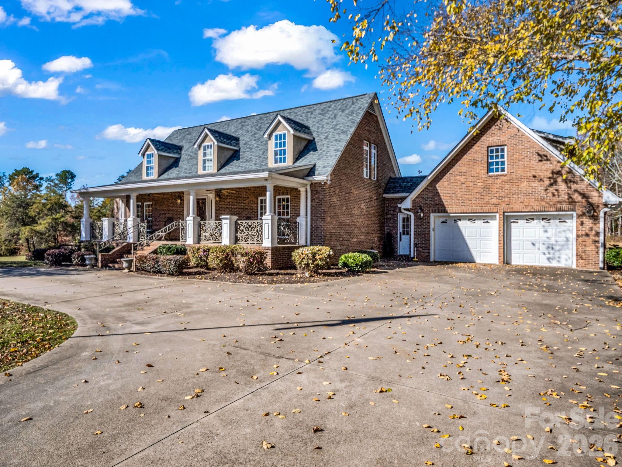 main property photo 43