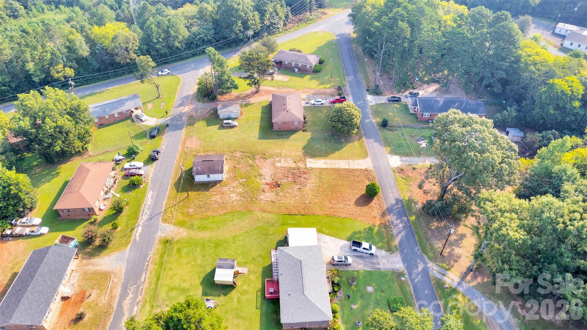 main property photo 6