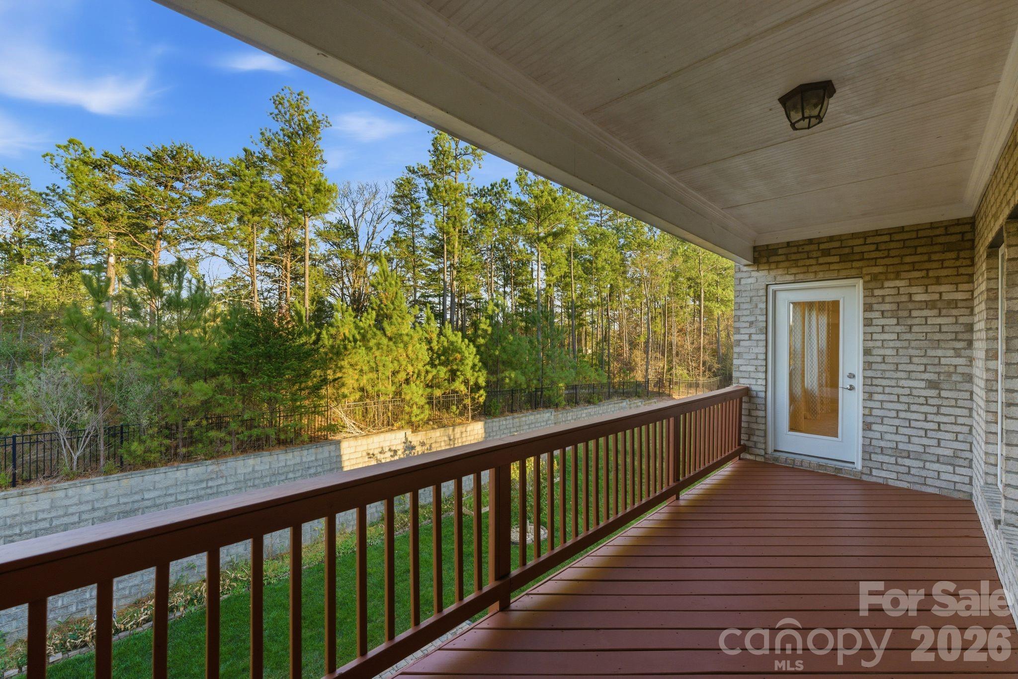 main property photo 24