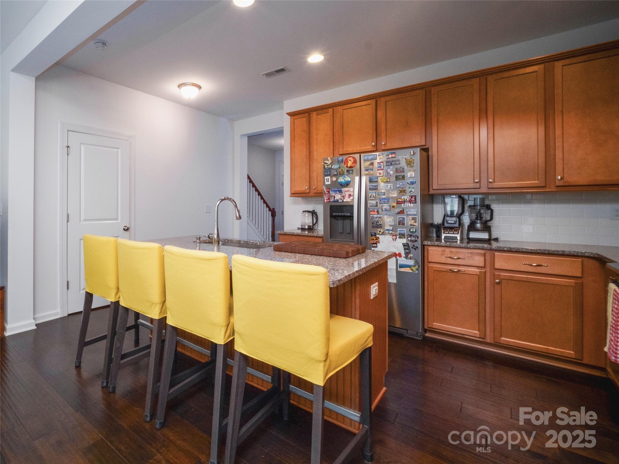 property viewer photo 3
