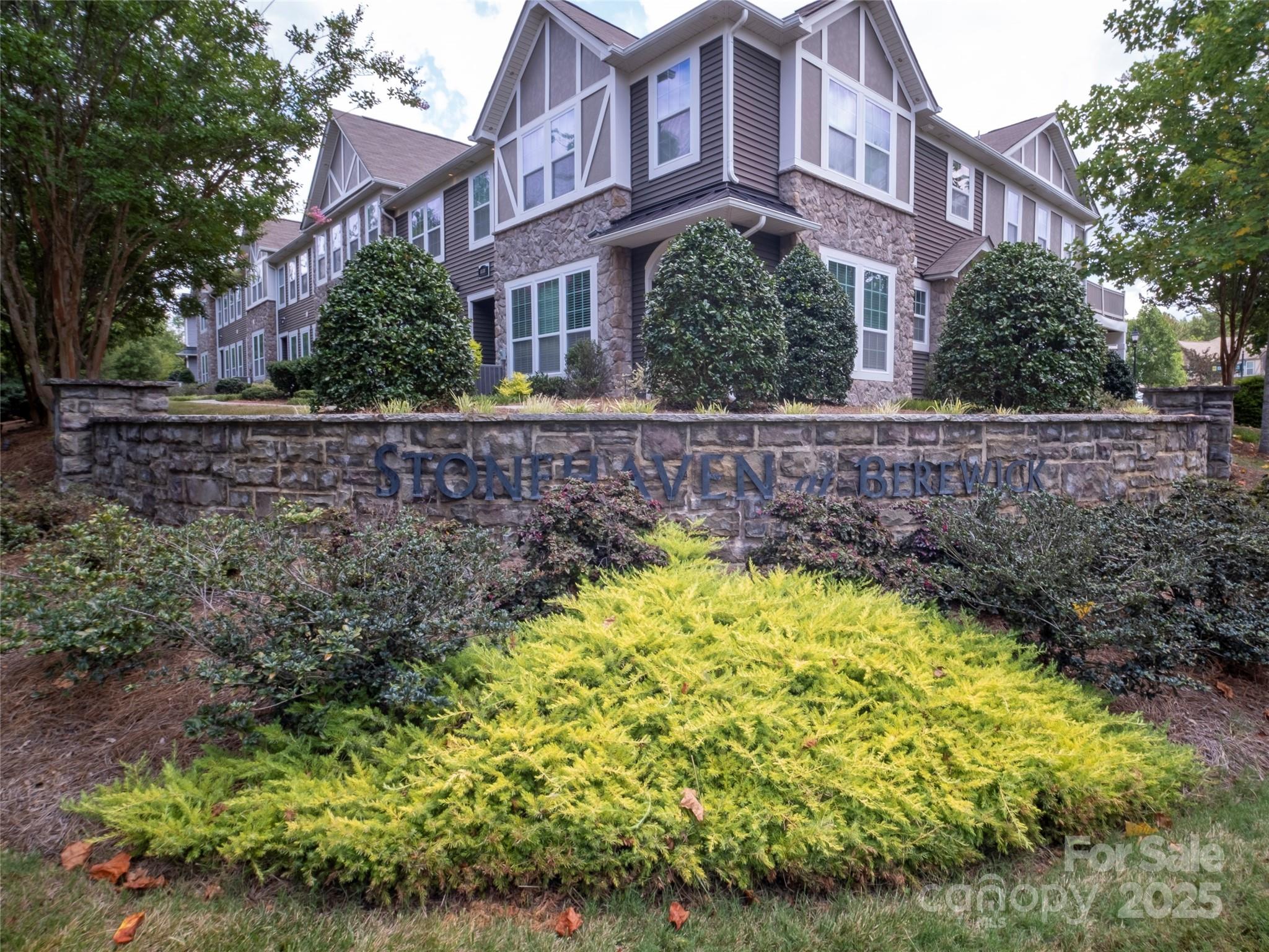 property viewer photo 33