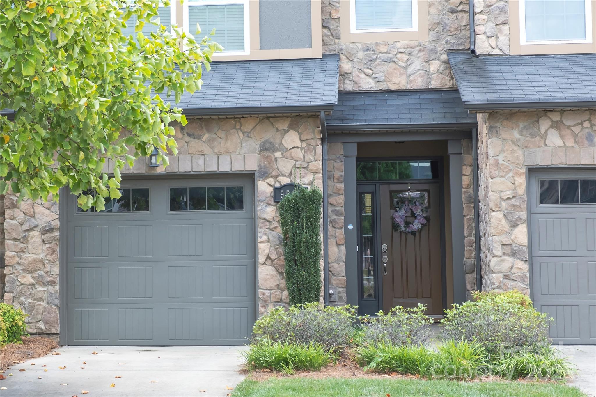 property viewer photo 39