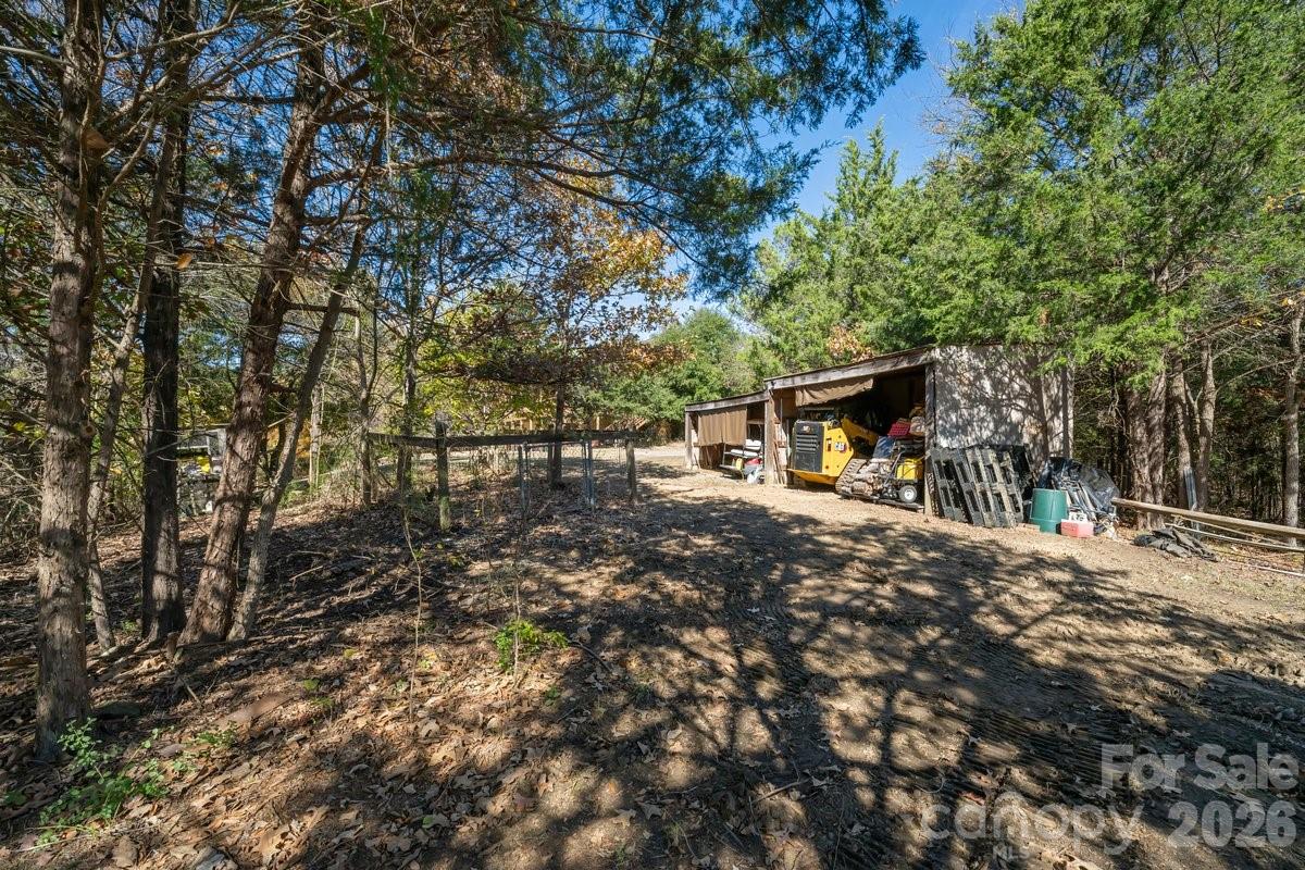 main property photo 38