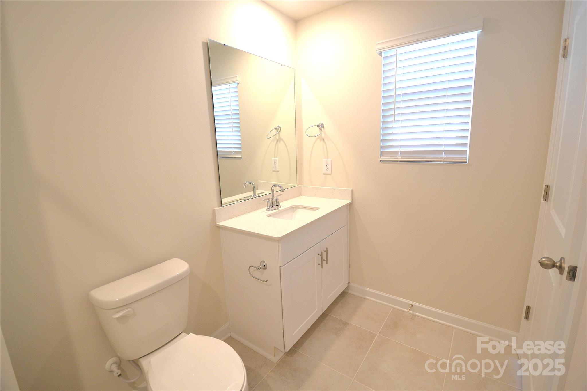 property viewer photo 28