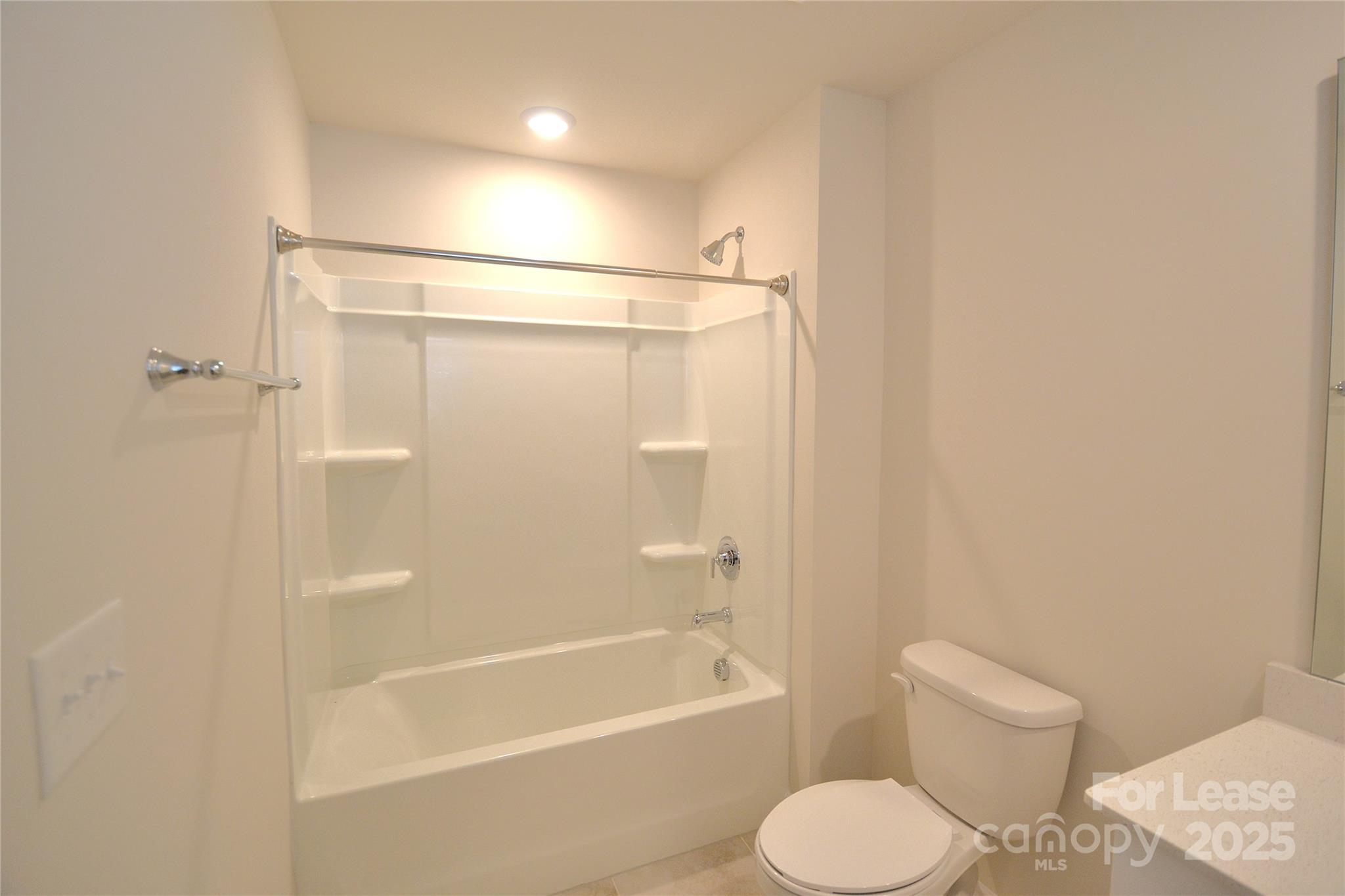 property viewer photo 29