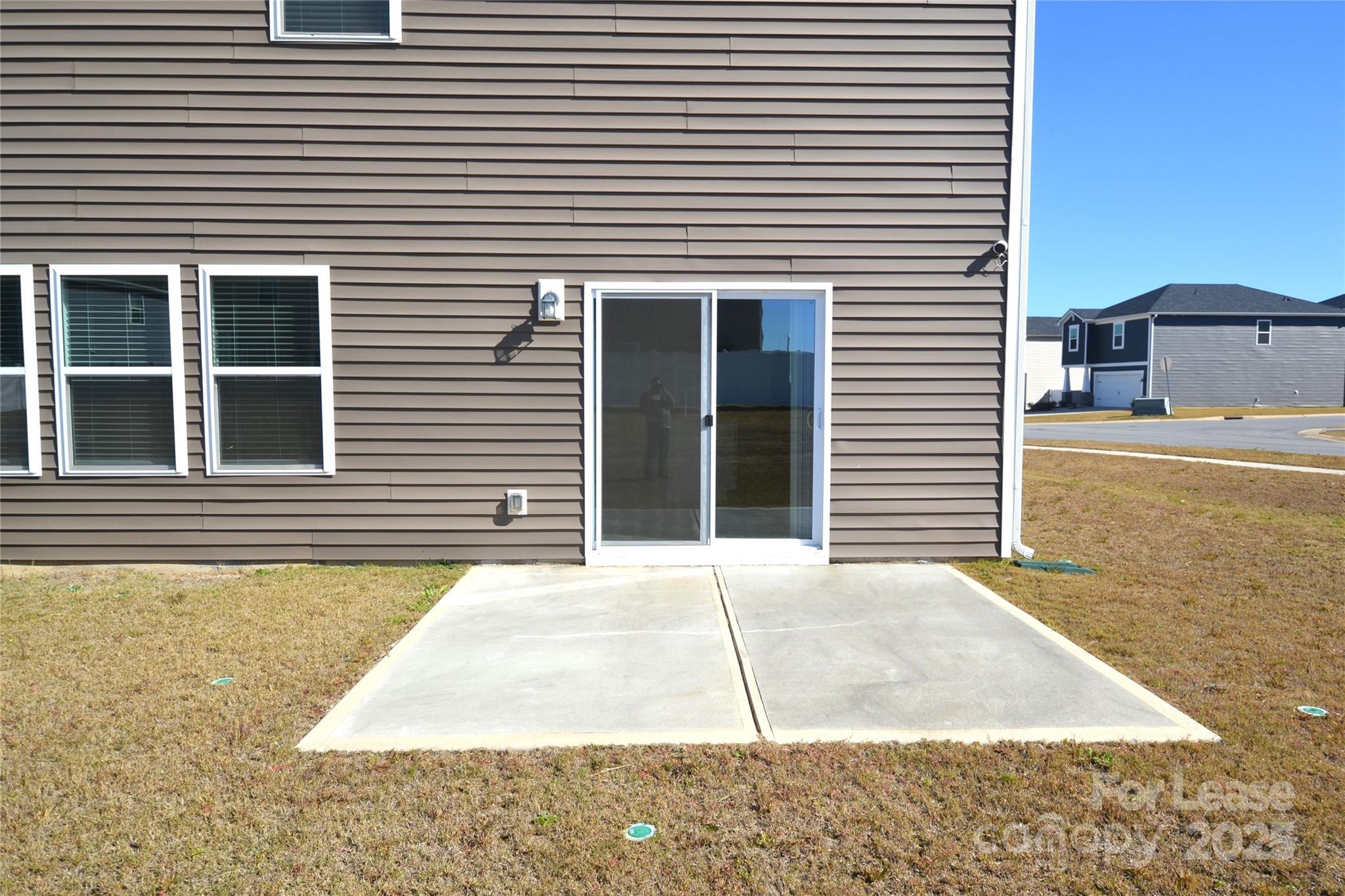 property viewer photo 35