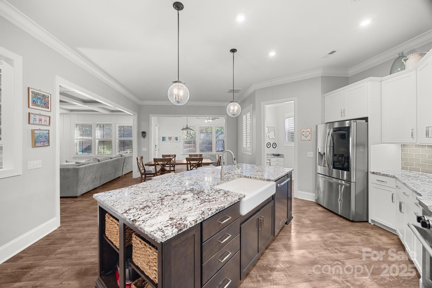 property viewer photo 10
