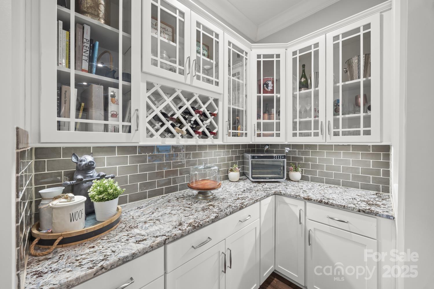 property viewer photo 11