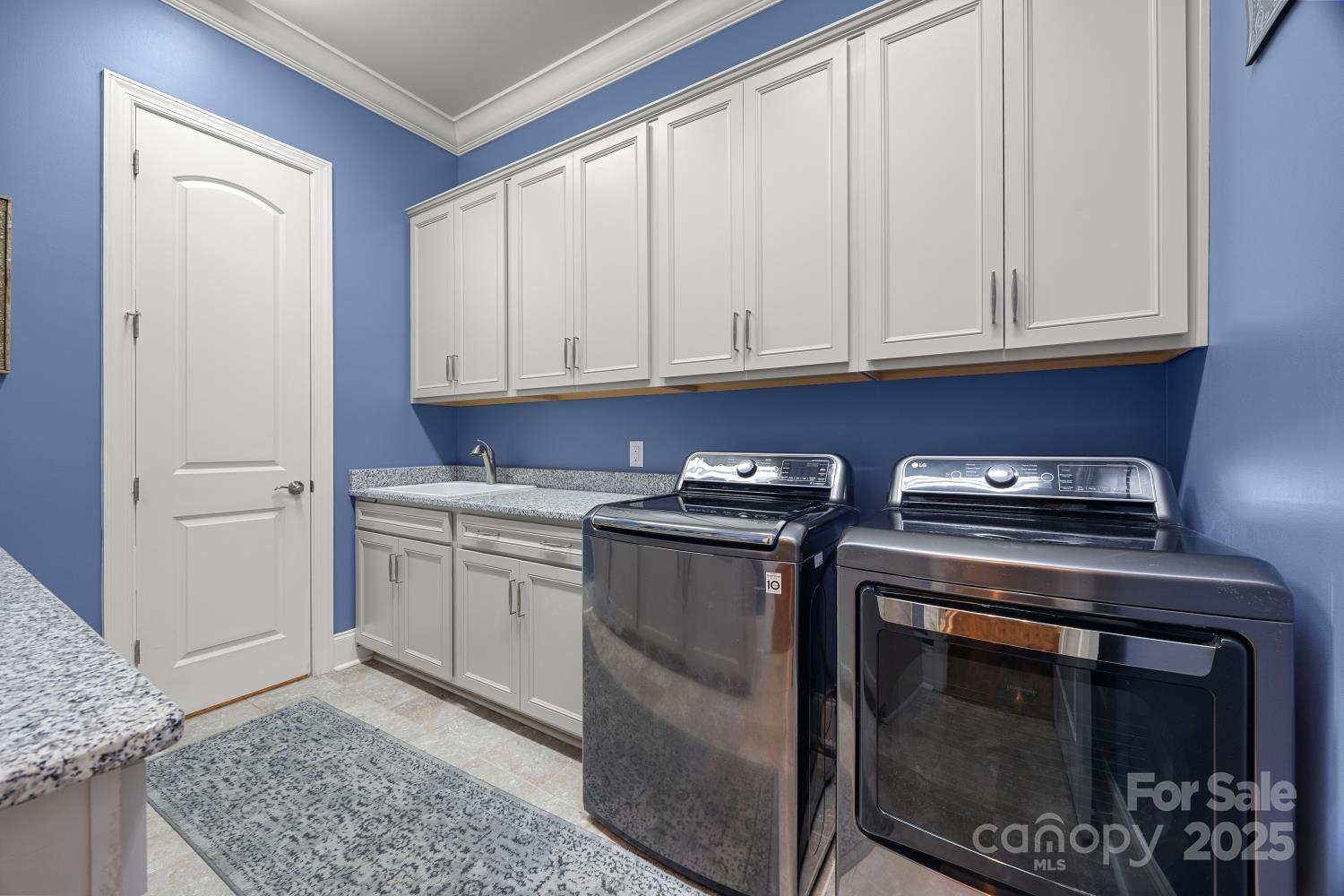 property viewer photo 19