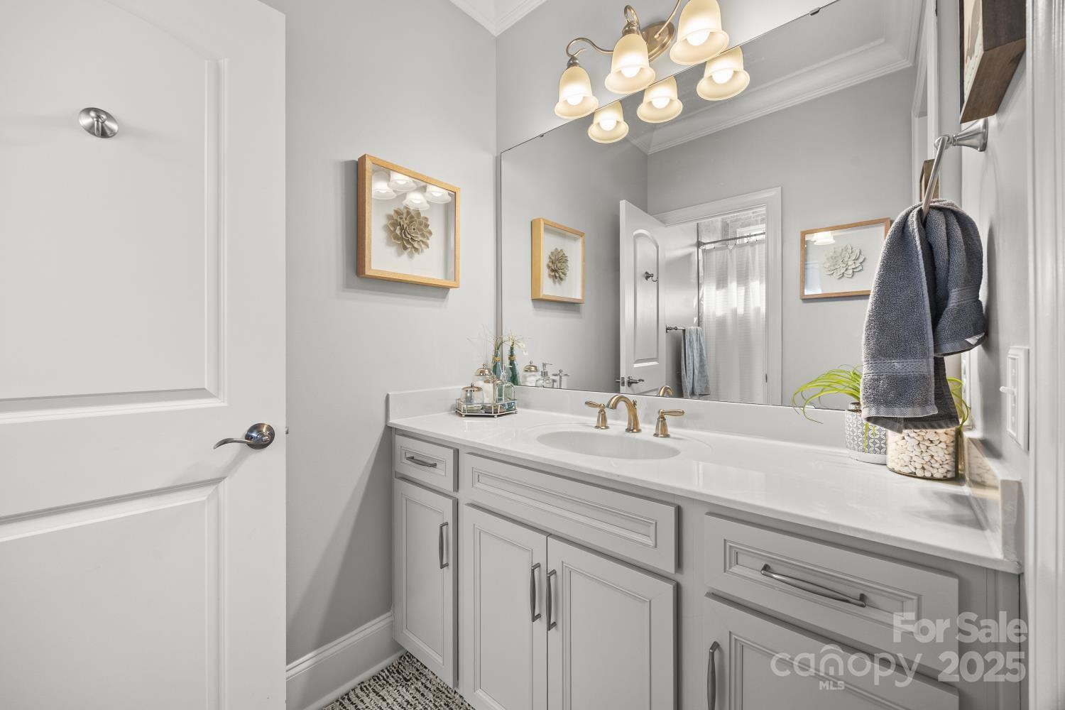property viewer photo 30
