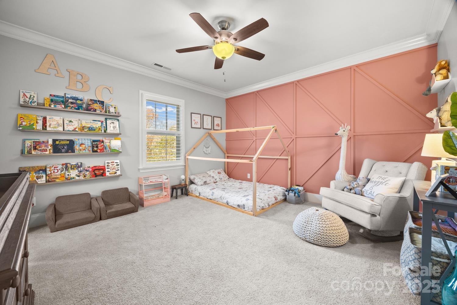 property viewer photo 31