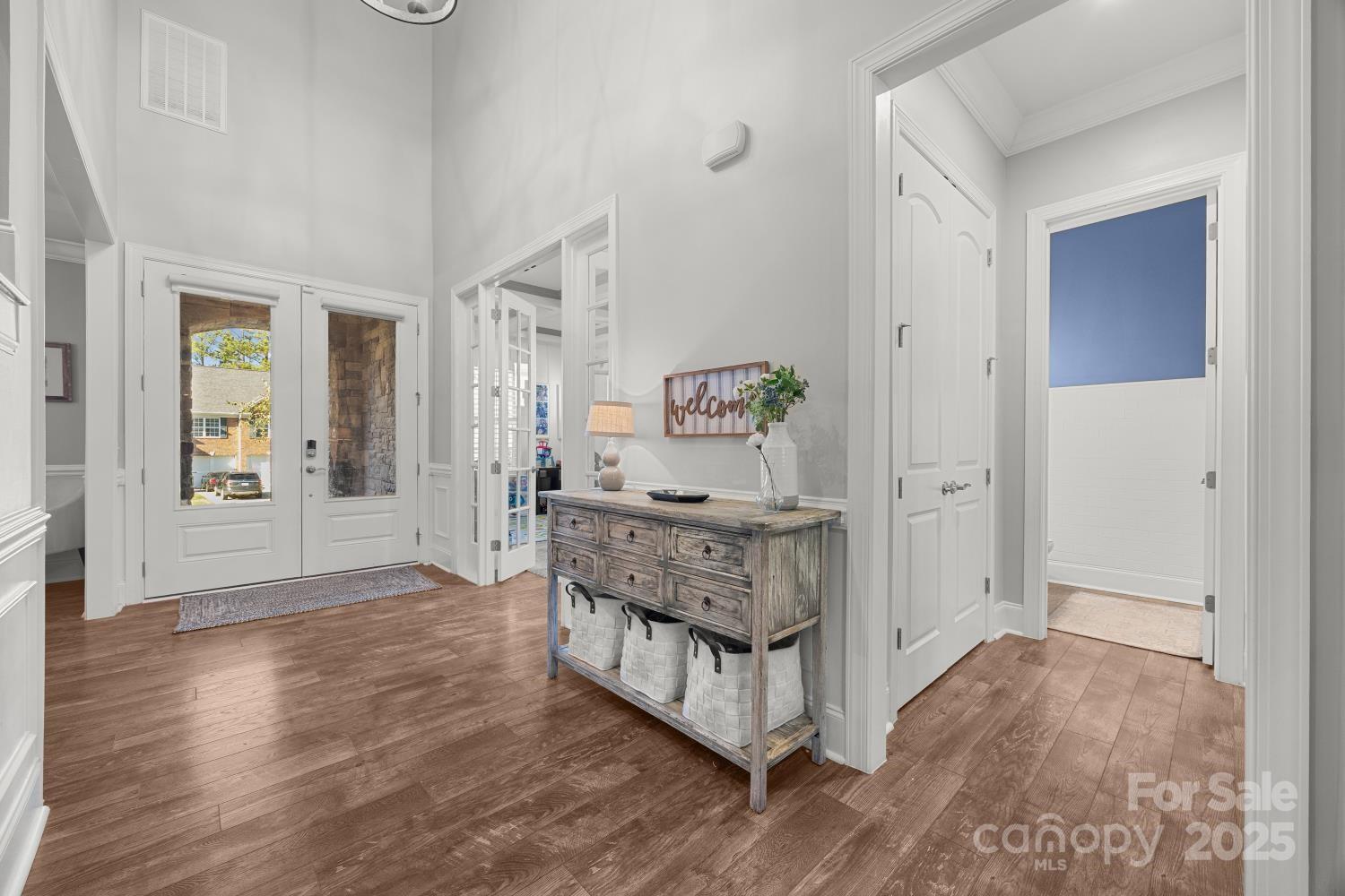 property viewer photo 4