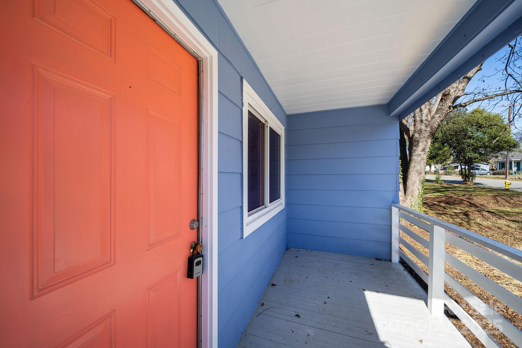 property viewer photo 5