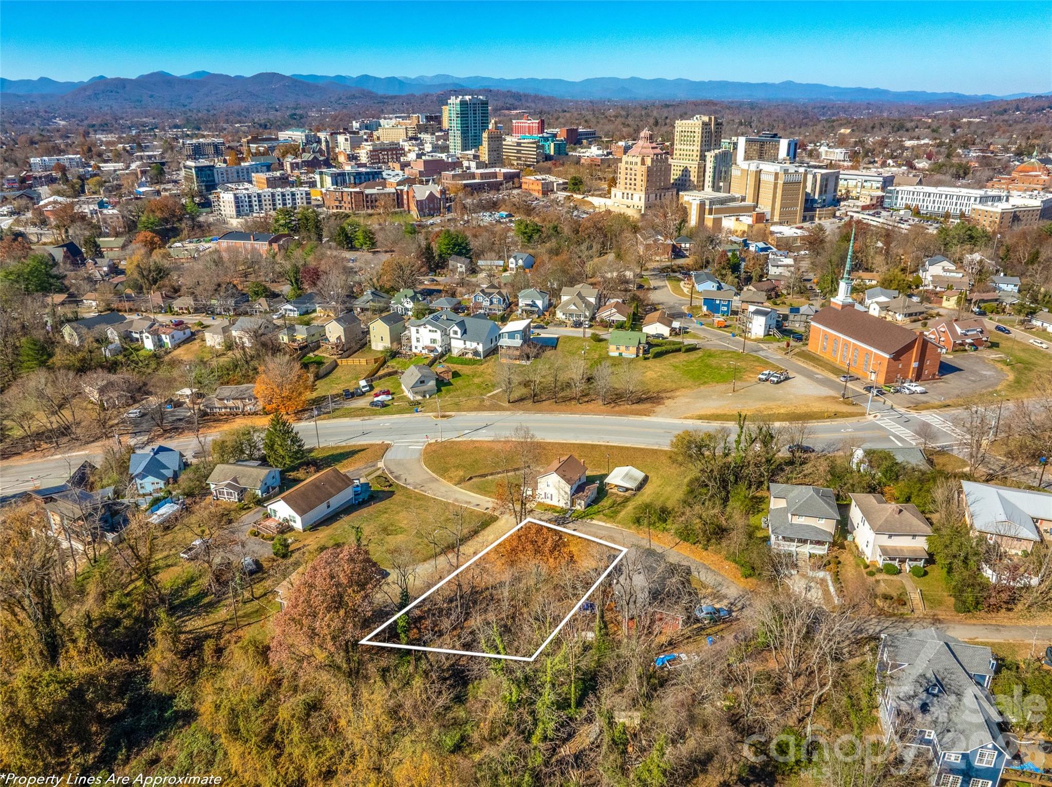 main property photo 4