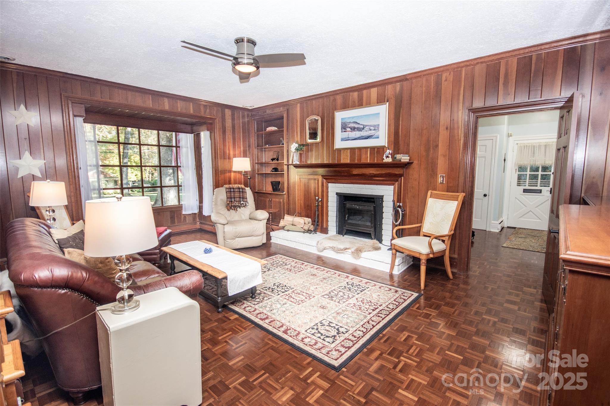 property viewer photo 18