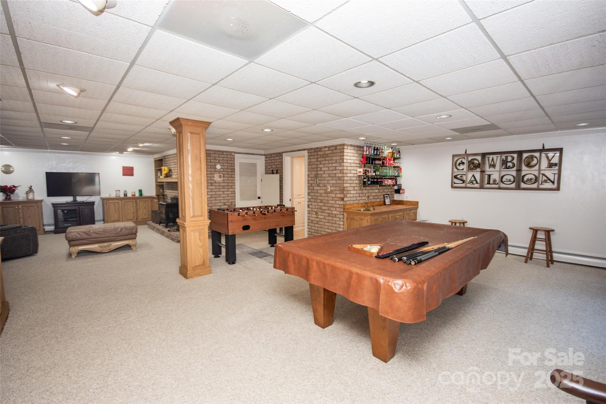 property viewer photo 37