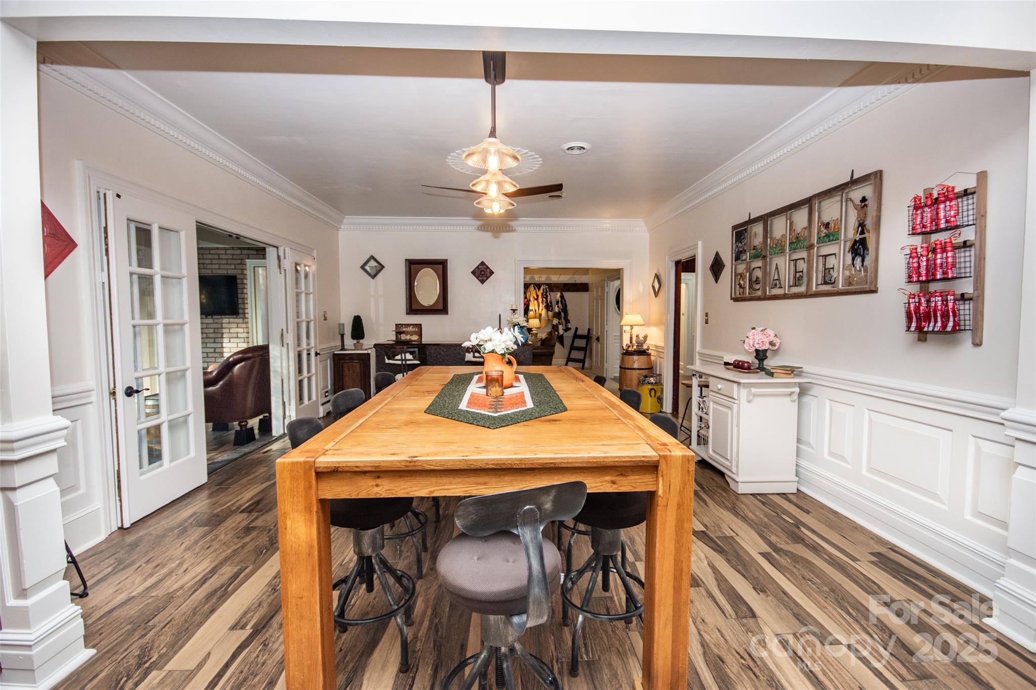 property viewer photo 8