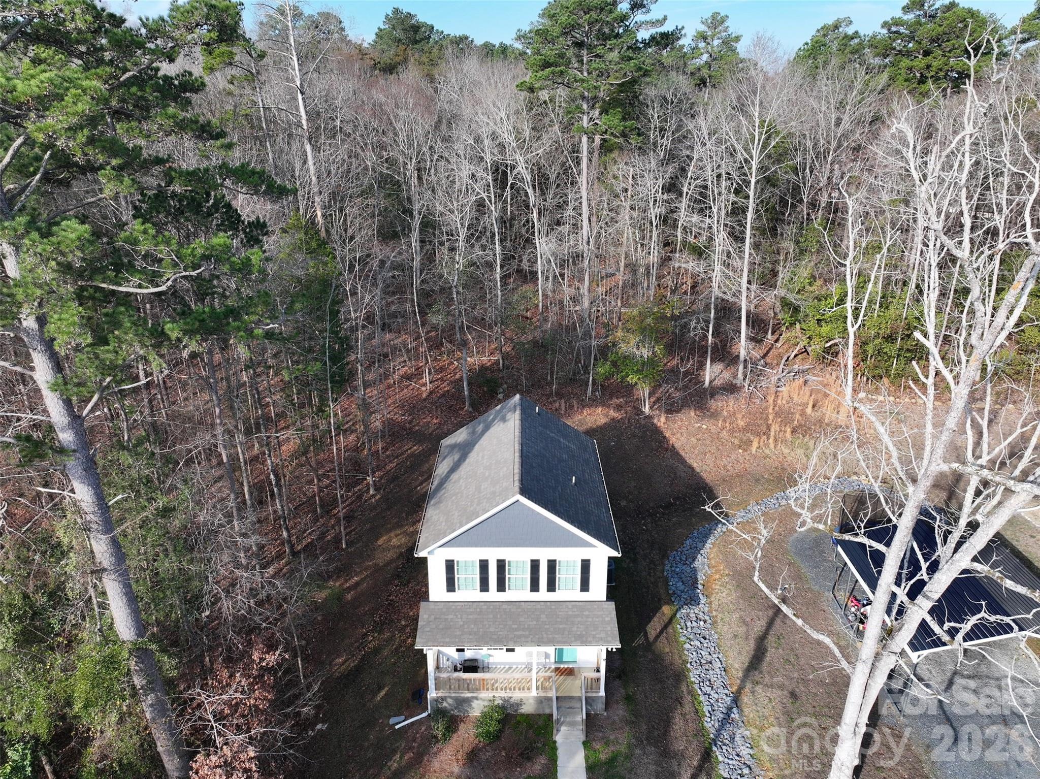 main property photo 38