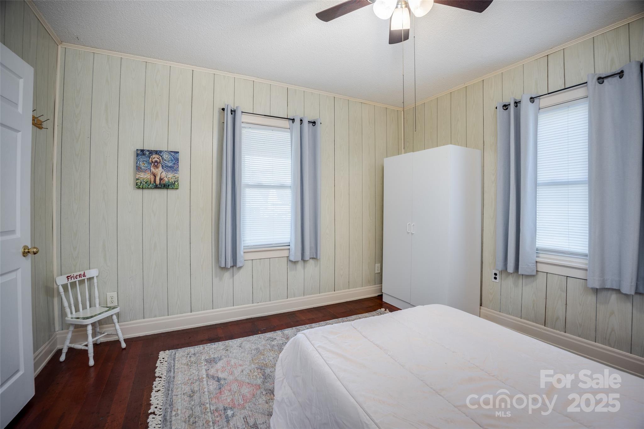 property viewer photo 20