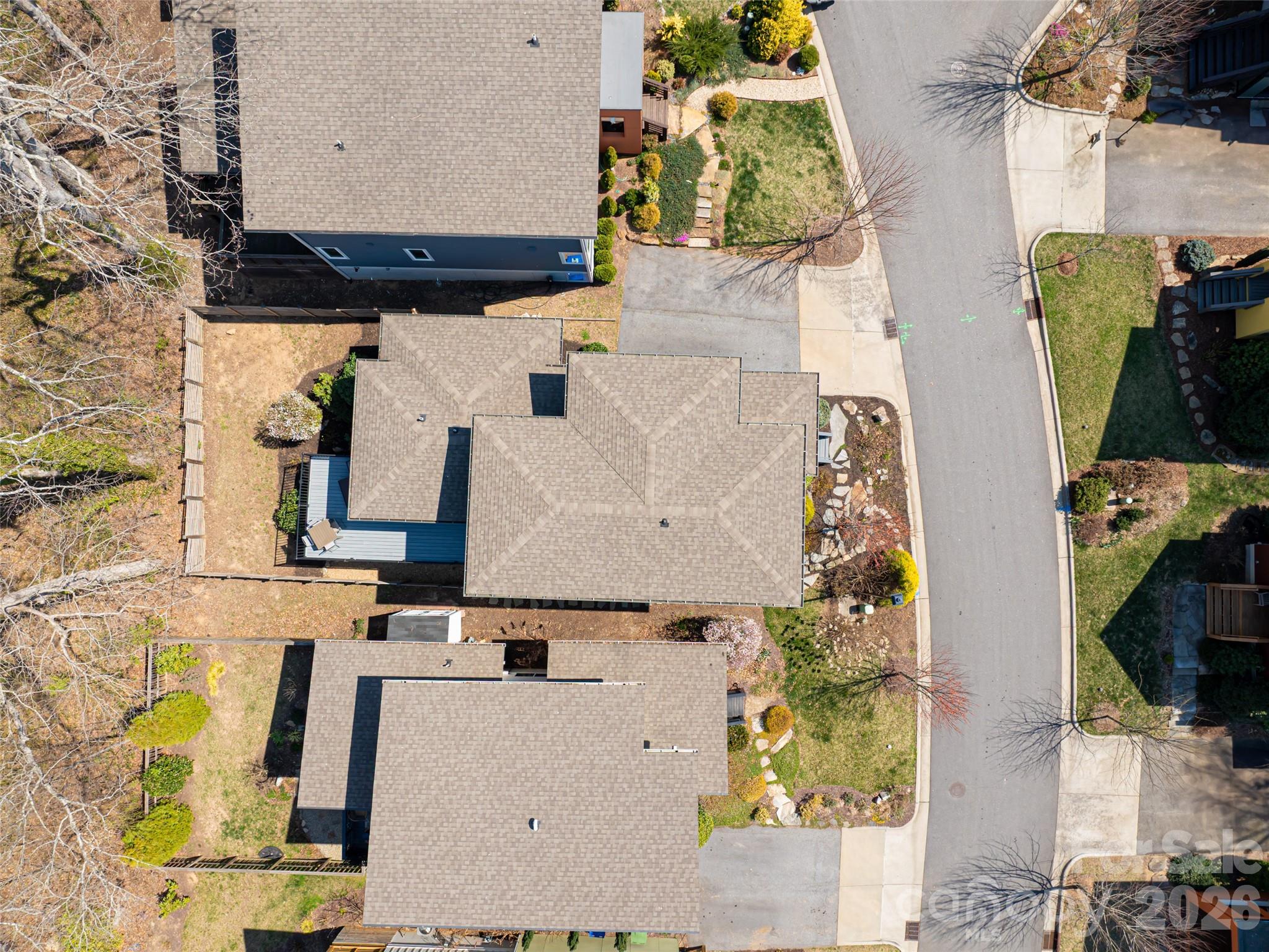 main property photo 46