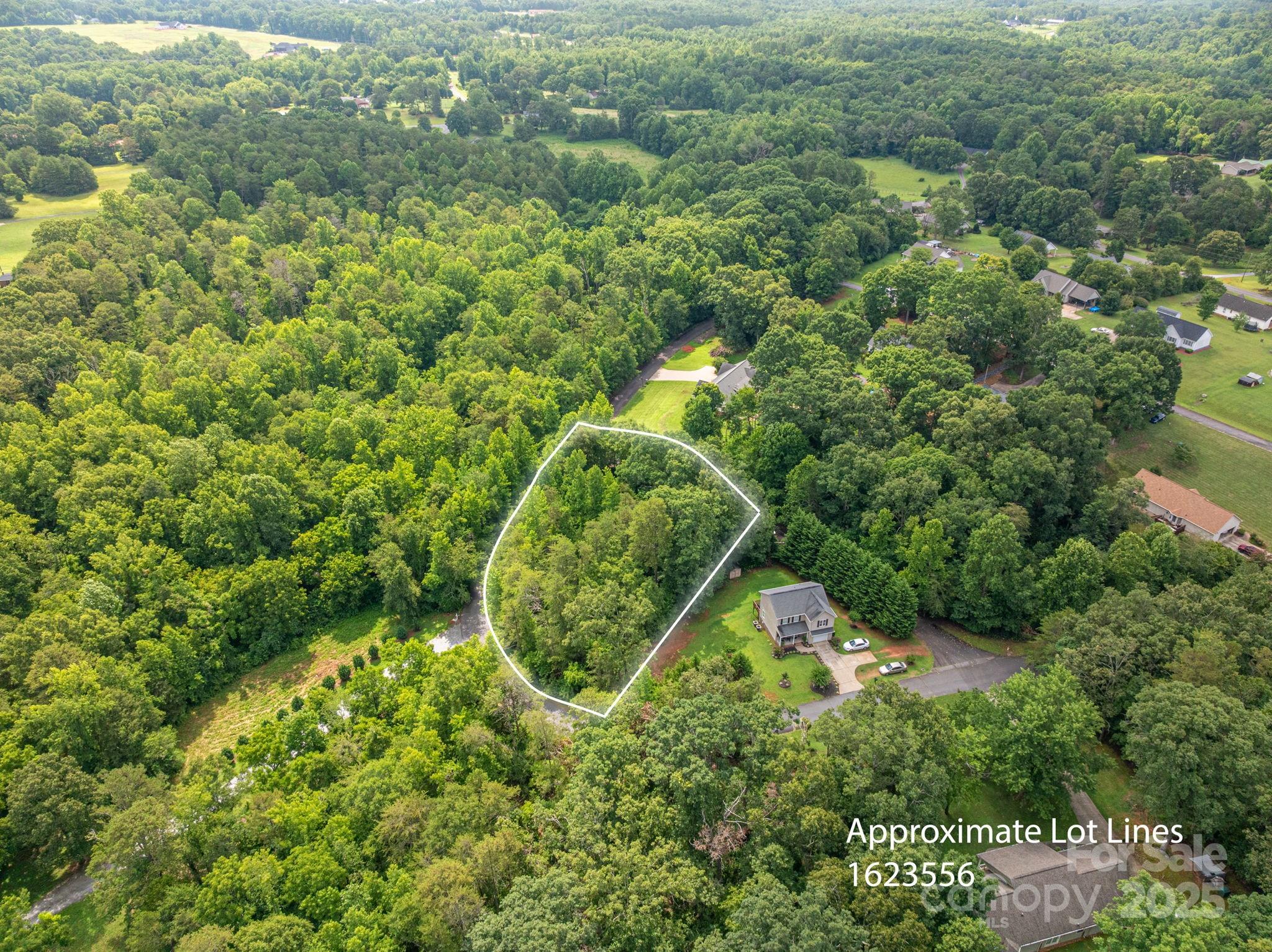 main property photo 8