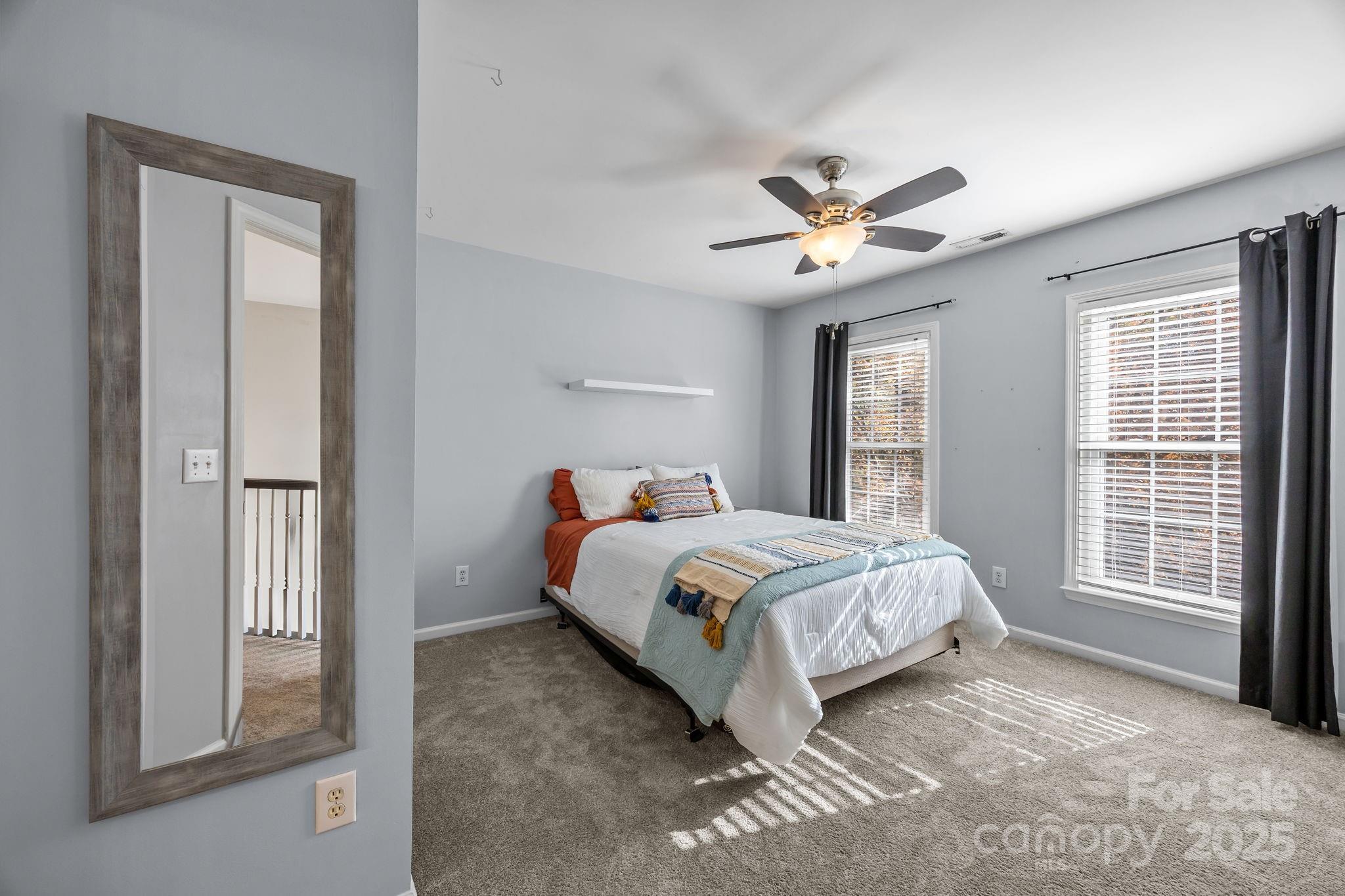 property viewer photo 29