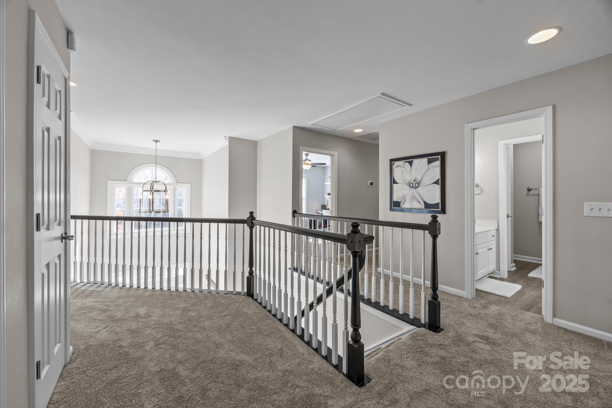 property viewer photo 31
