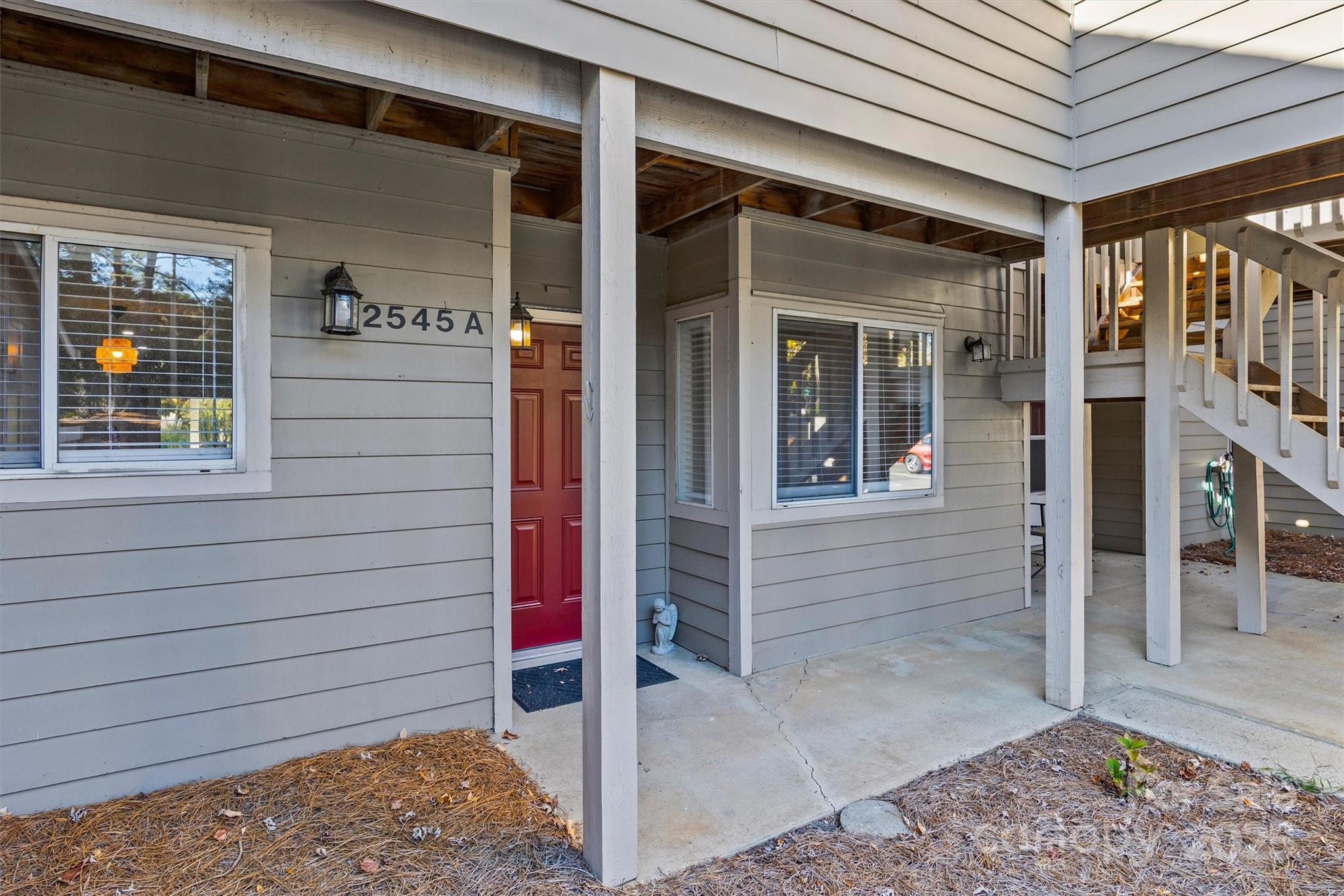 property viewer photo 1
