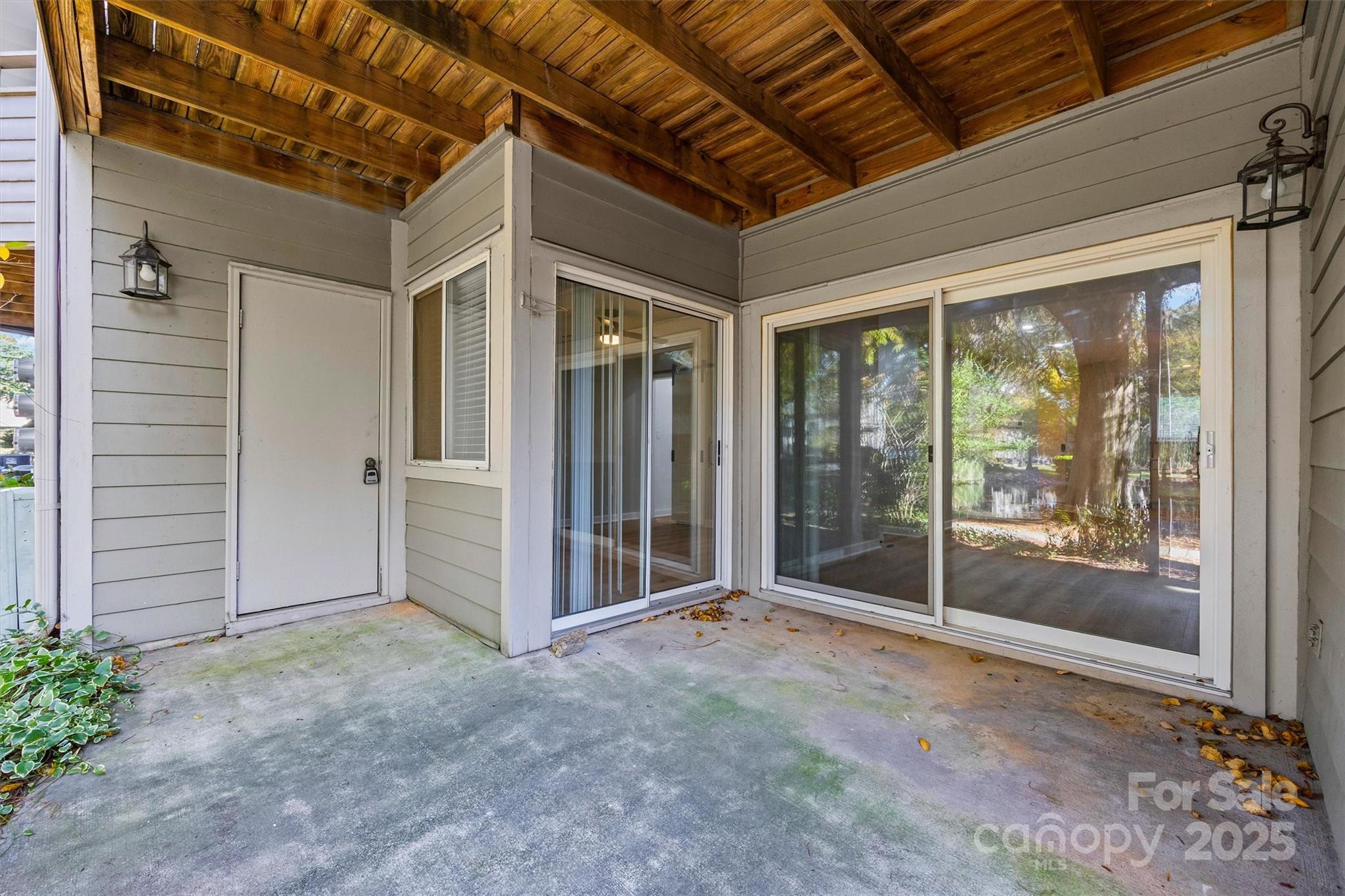 property viewer photo 23