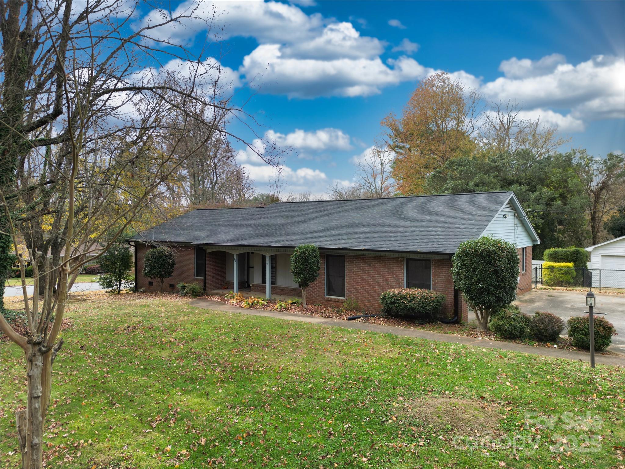 property viewer photo 1
