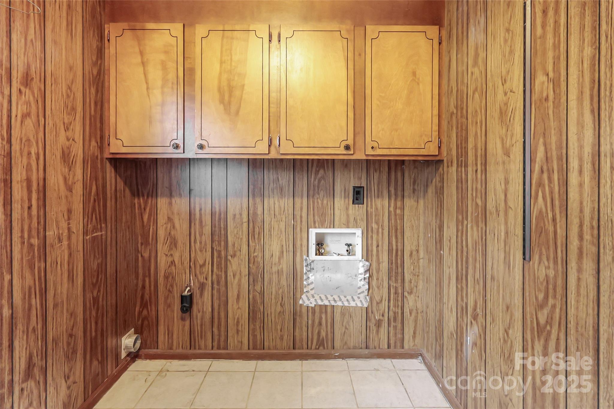 property viewer photo 27