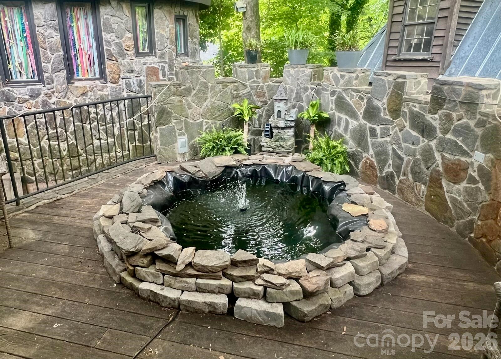 main property photo 9