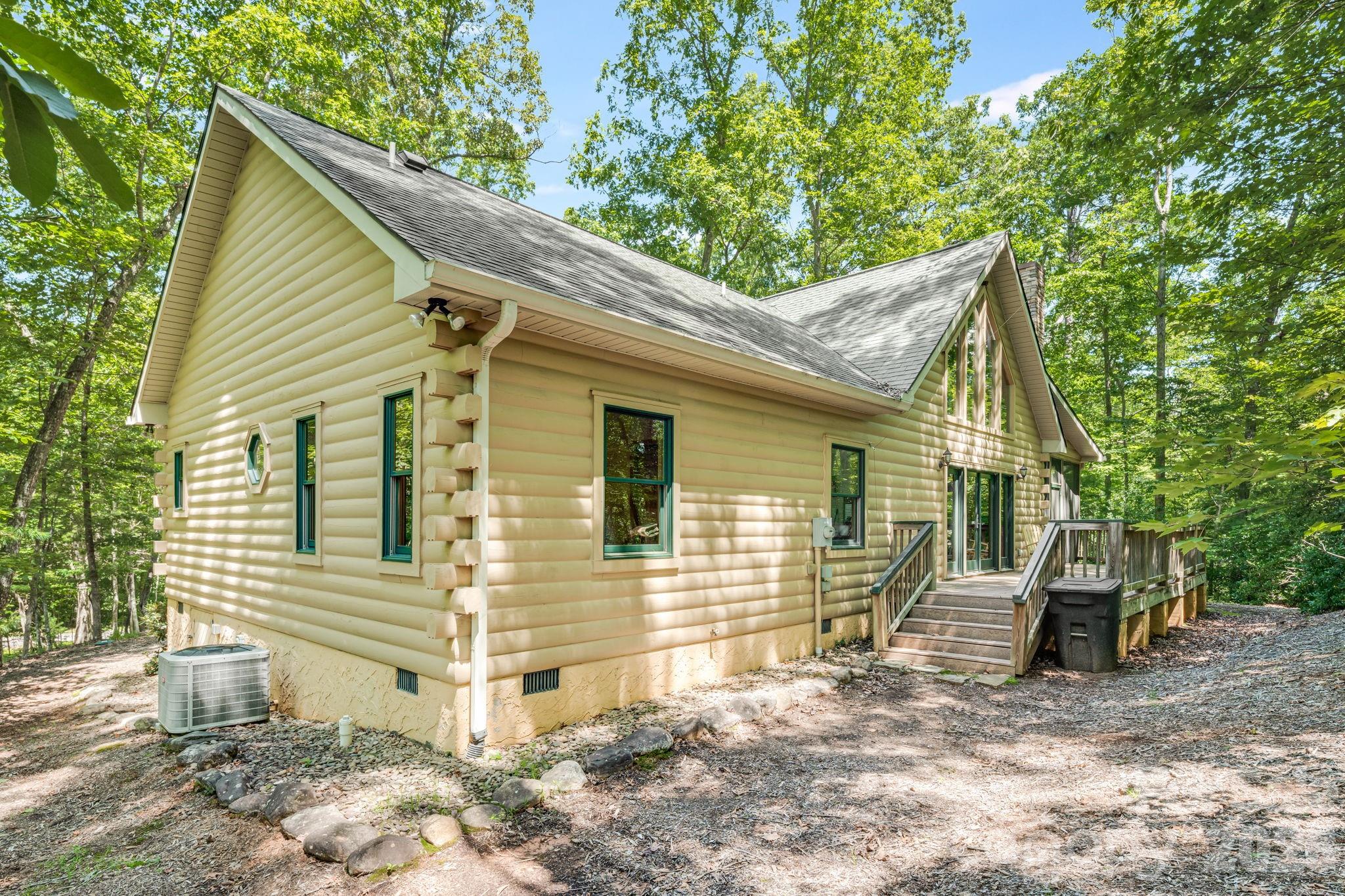 main property photo 33