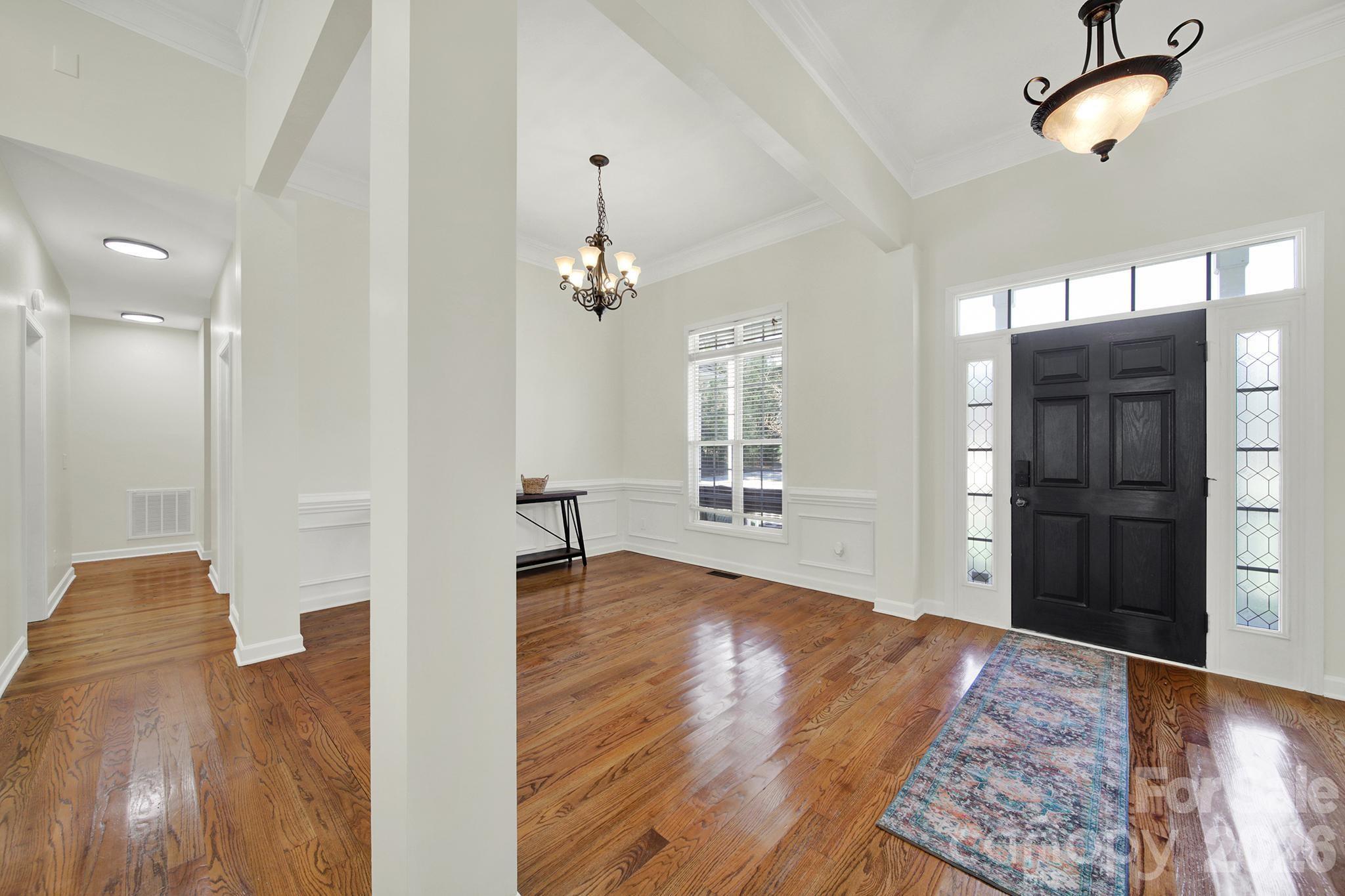 property viewer photo 10