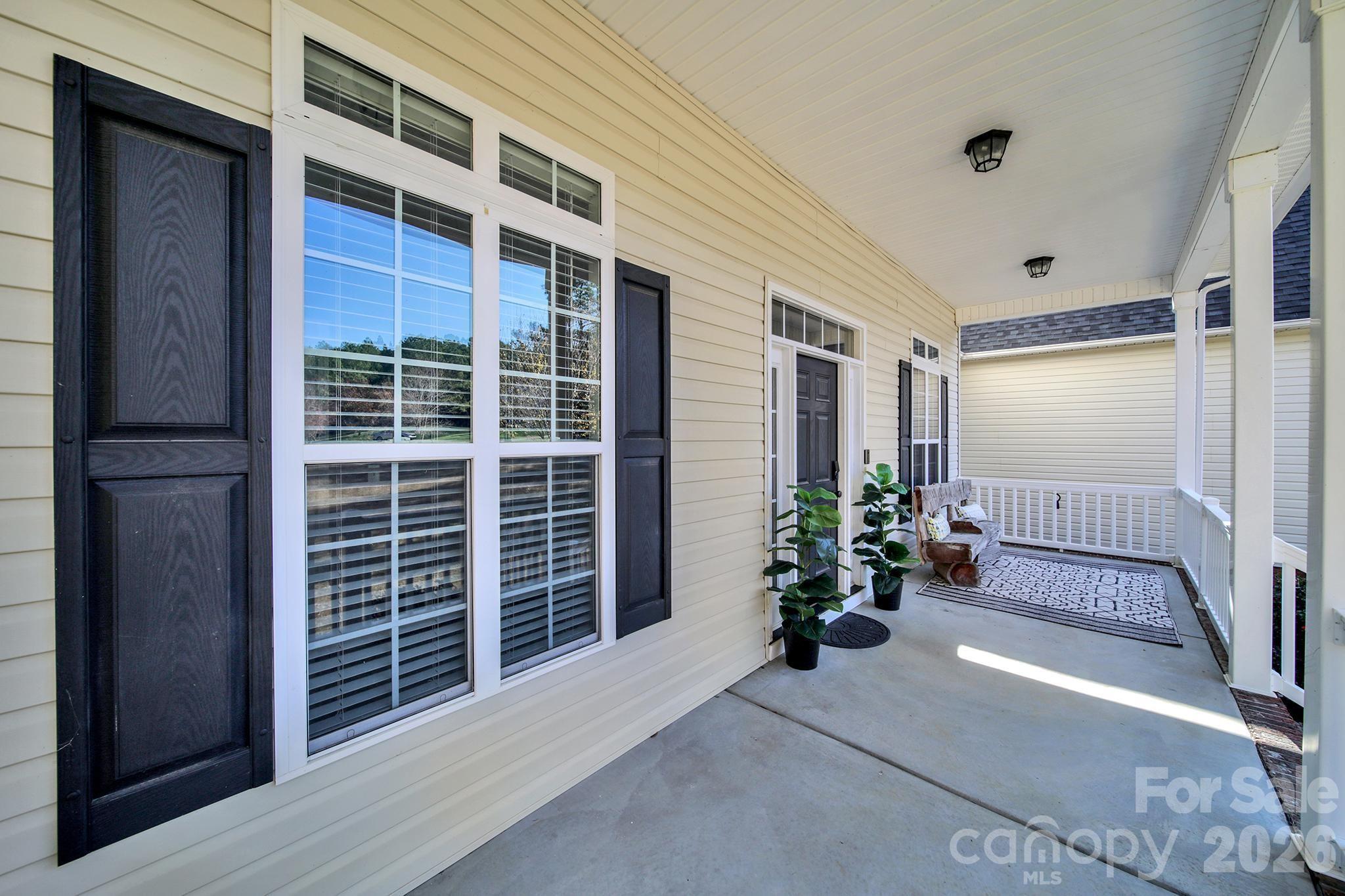 property viewer photo 2