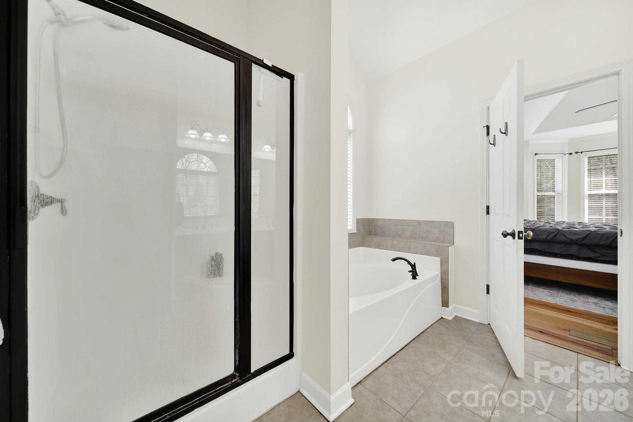 property viewer photo 21